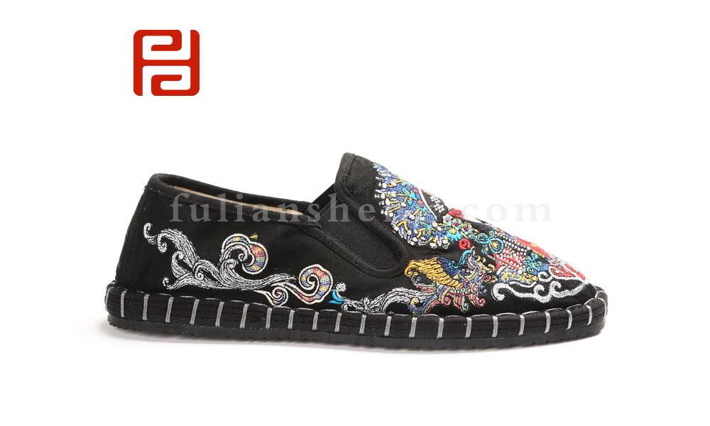 福連升中國(guó)風(fēng)老北京布鞋男繡花社會(huì)臉譜千層底軟底布鞋圖片