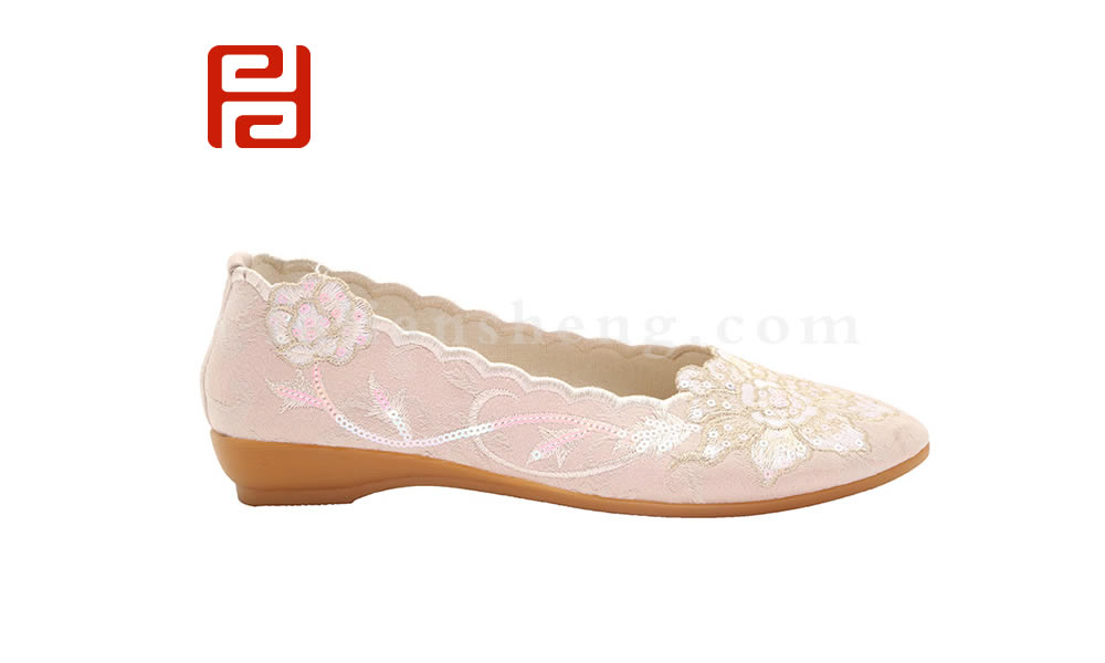 福連升老北京布鞋春夏低跟民族風(fēng)繡花鞋女士單鞋圖片