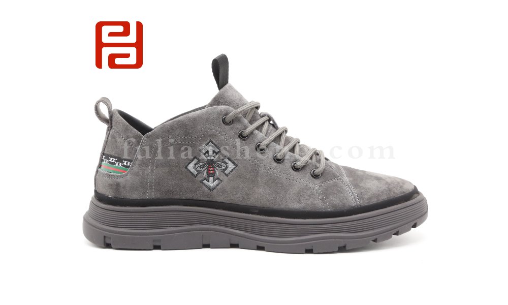 福連升2020冬季新款男英倫馬丁靴百搭中幫保暖休閑鞋圖片