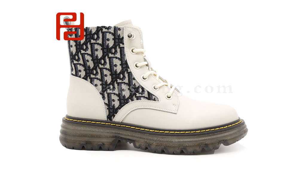 福連升2020冬季新款女純牛皮拼時尚印花網(wǎng)紅英倫風(fēng)短靴騎士靴圖片