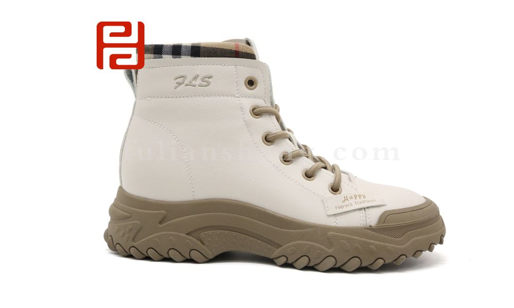 福連升休閑鞋女鞋冬款保暖刷漆復古風休閑小短靴女圖片