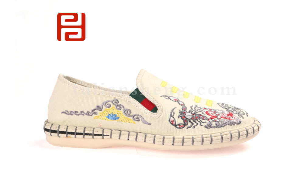 福連升刺繡中國風(fēng)臉譜男鞋老北京布鞋社會軟底鞋(圖1)