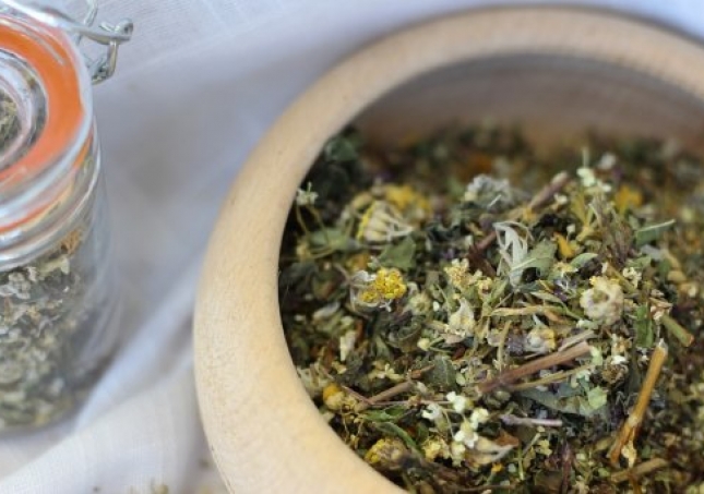 活血化瘀用什么泡腳-什么藥泡腳能舒筋活血？